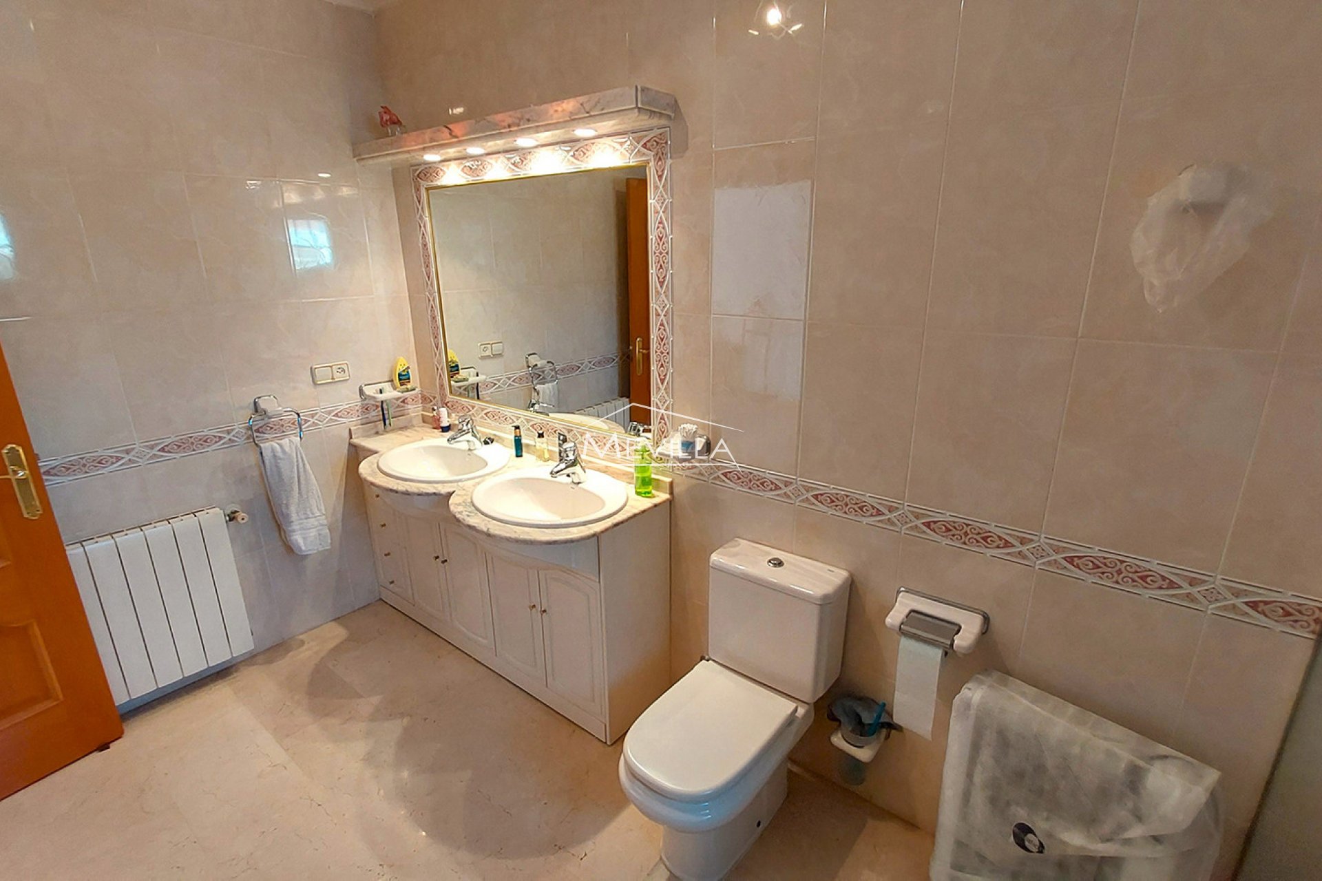 Salg (Resales) - Villa - Torrevieja - Los Balcones