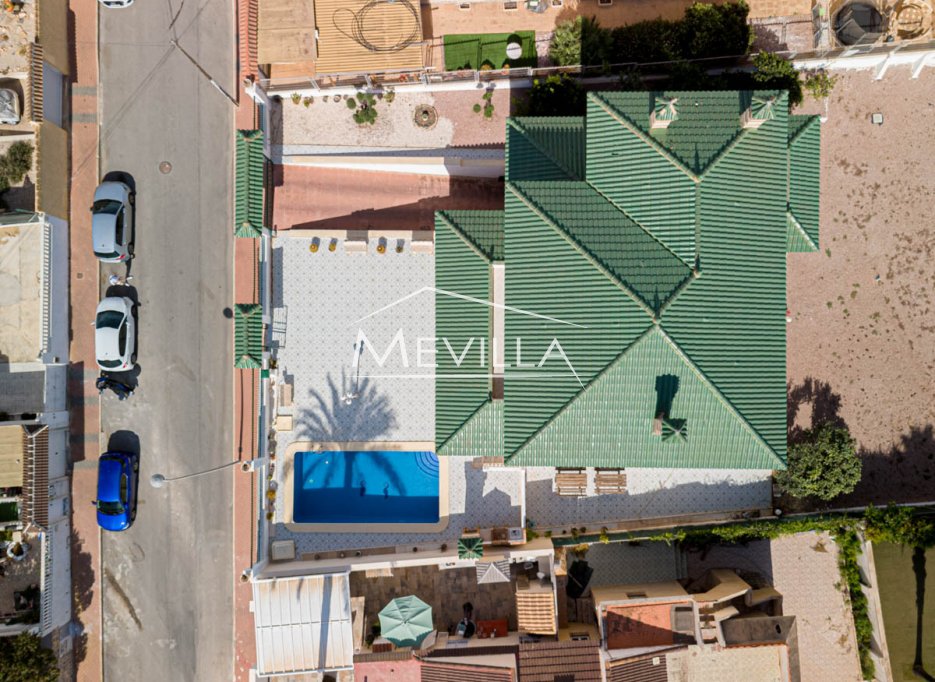 Salg (Resales) - Villa - Torrevieja - Los Balcones