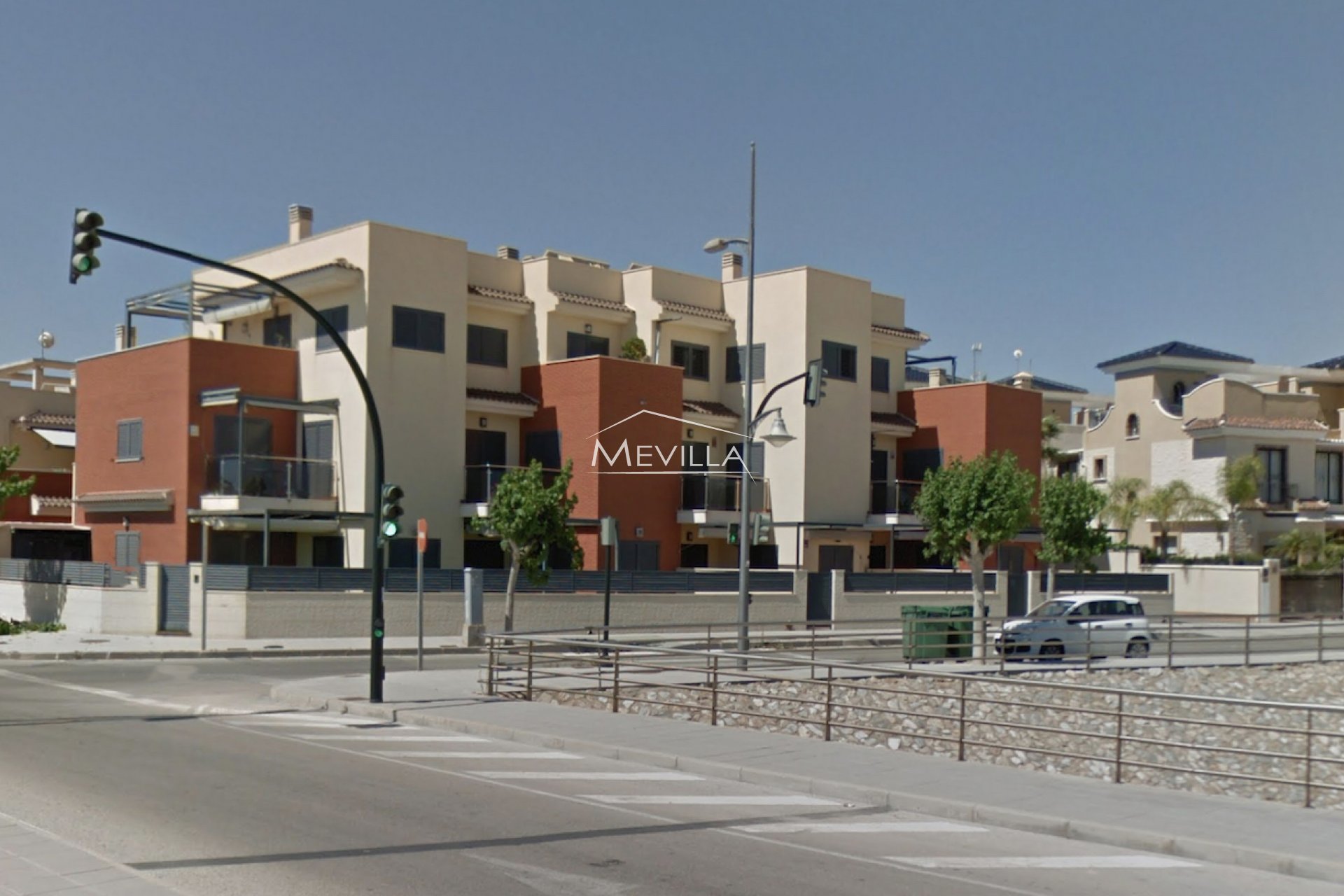 The apartment with sea views for sale in Torre de la Horadada