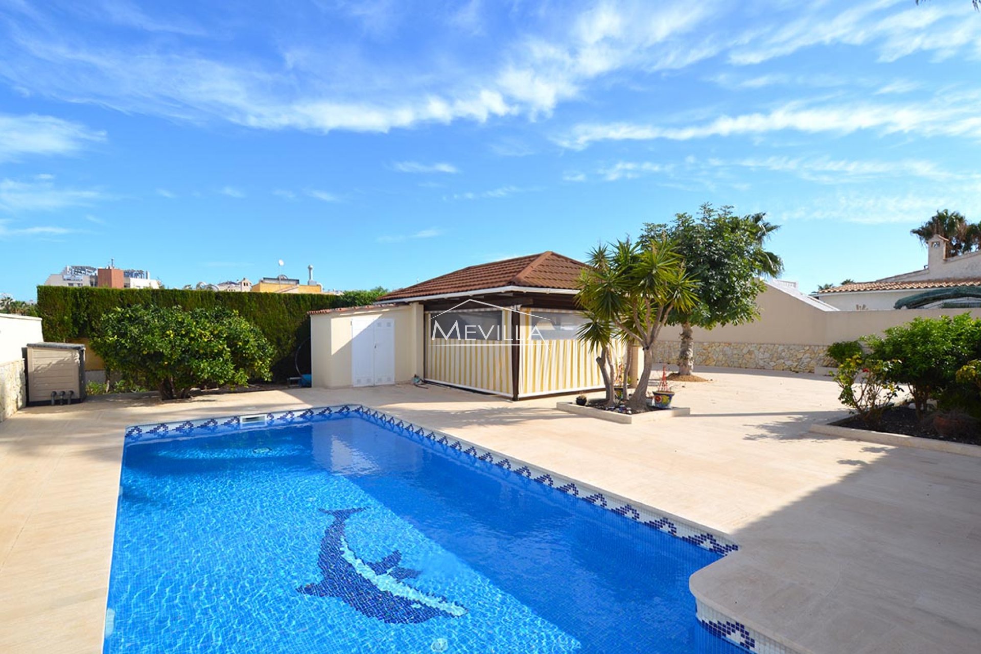 Verkäufe - Villa - Orihuela Costa - Cabo Roig