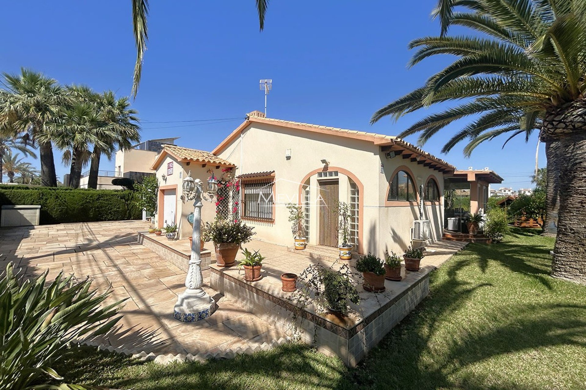 Verkäufe - Villa - Orihuela Costa - Cabo Roig