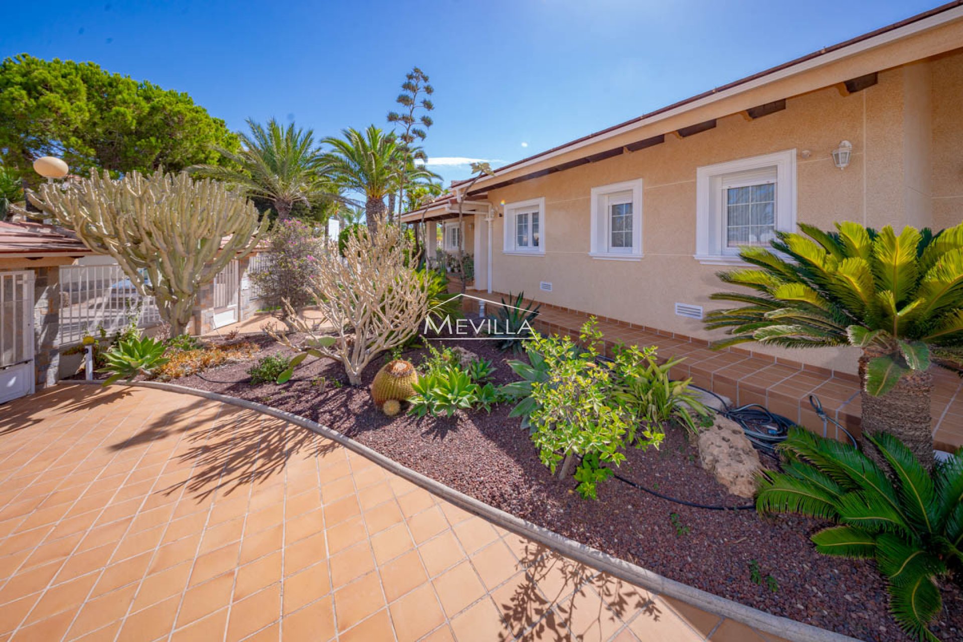 Verkäufe - Villa - Orihuela Costa - Cabo Roig