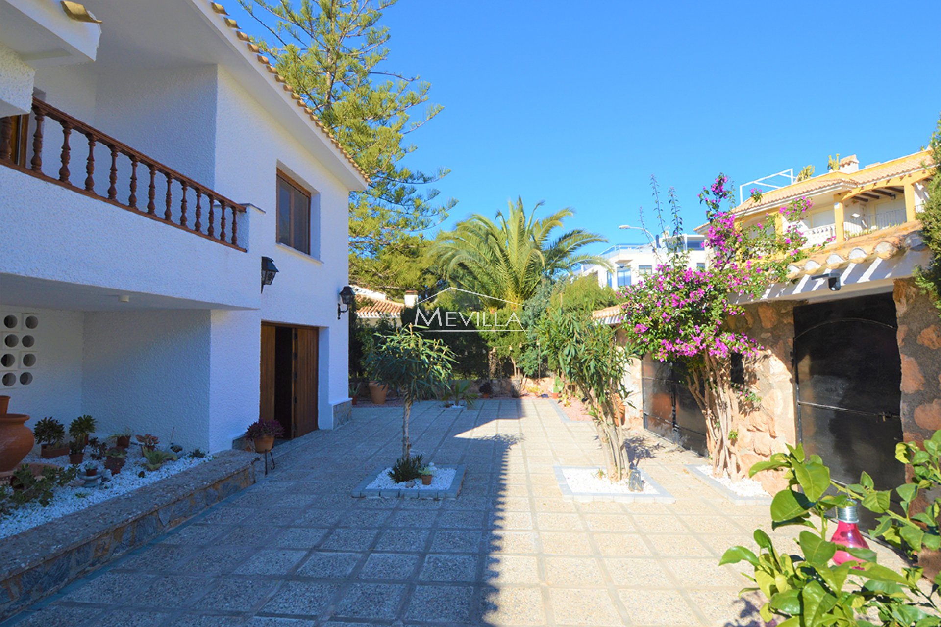 Verkäufe - Villa - Orihuela Costa - Campoamor