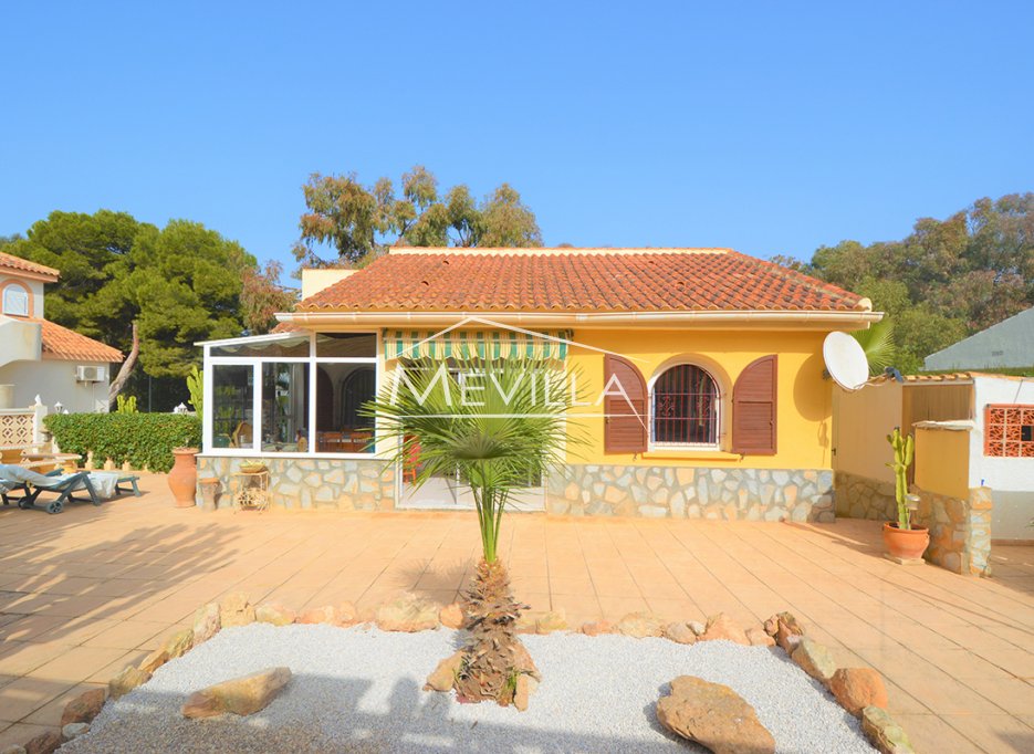 Verkäufe - Villa - Orihuela Costa - La Zenia