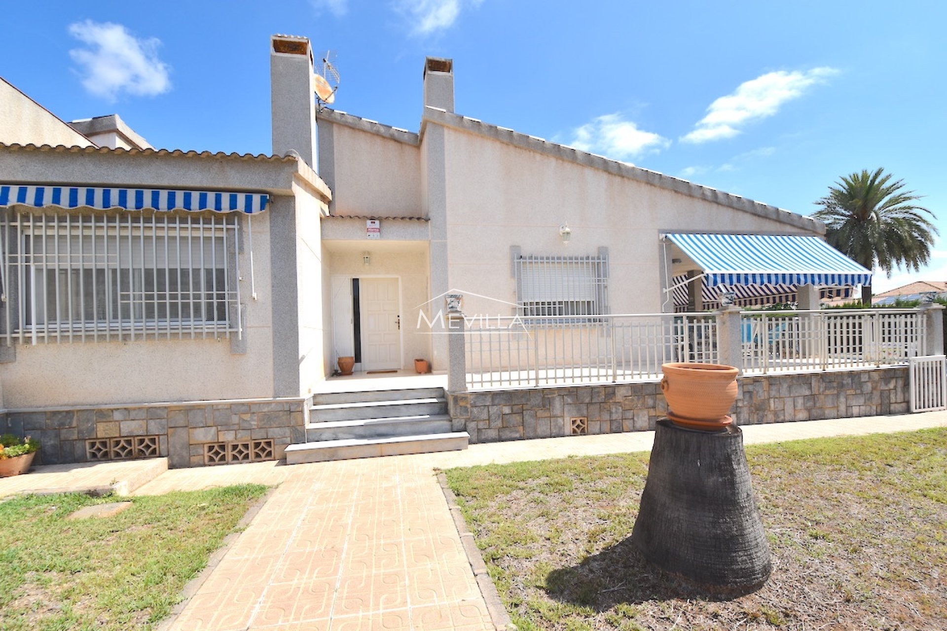 Verkäufe - Villa - Orihuela Costa - La Zenia