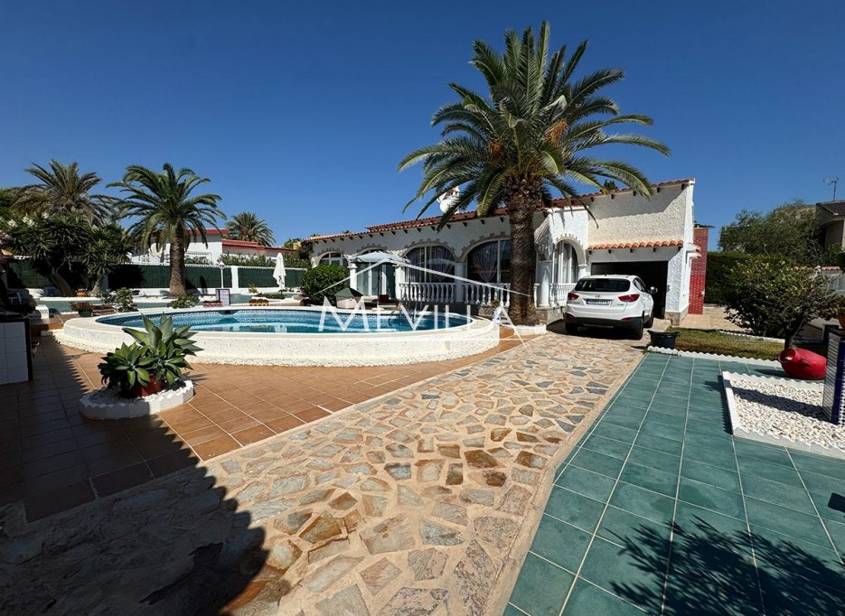 Verkäufe - Villa - Orihuela Costa - La Zenia