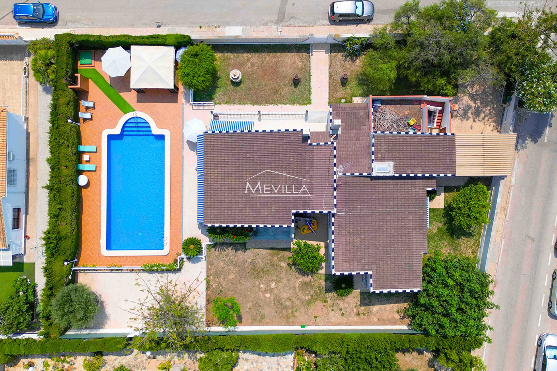 Verkäufe - Villa - Orihuela Costa - La Zenia