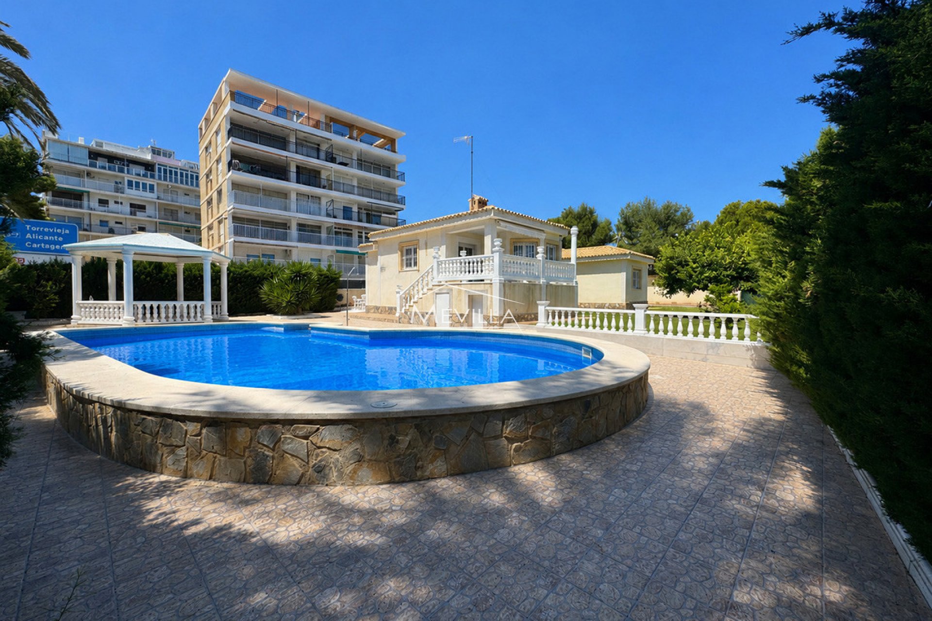 Verkäufe - Villa - Orihuela Costa - La Zenia