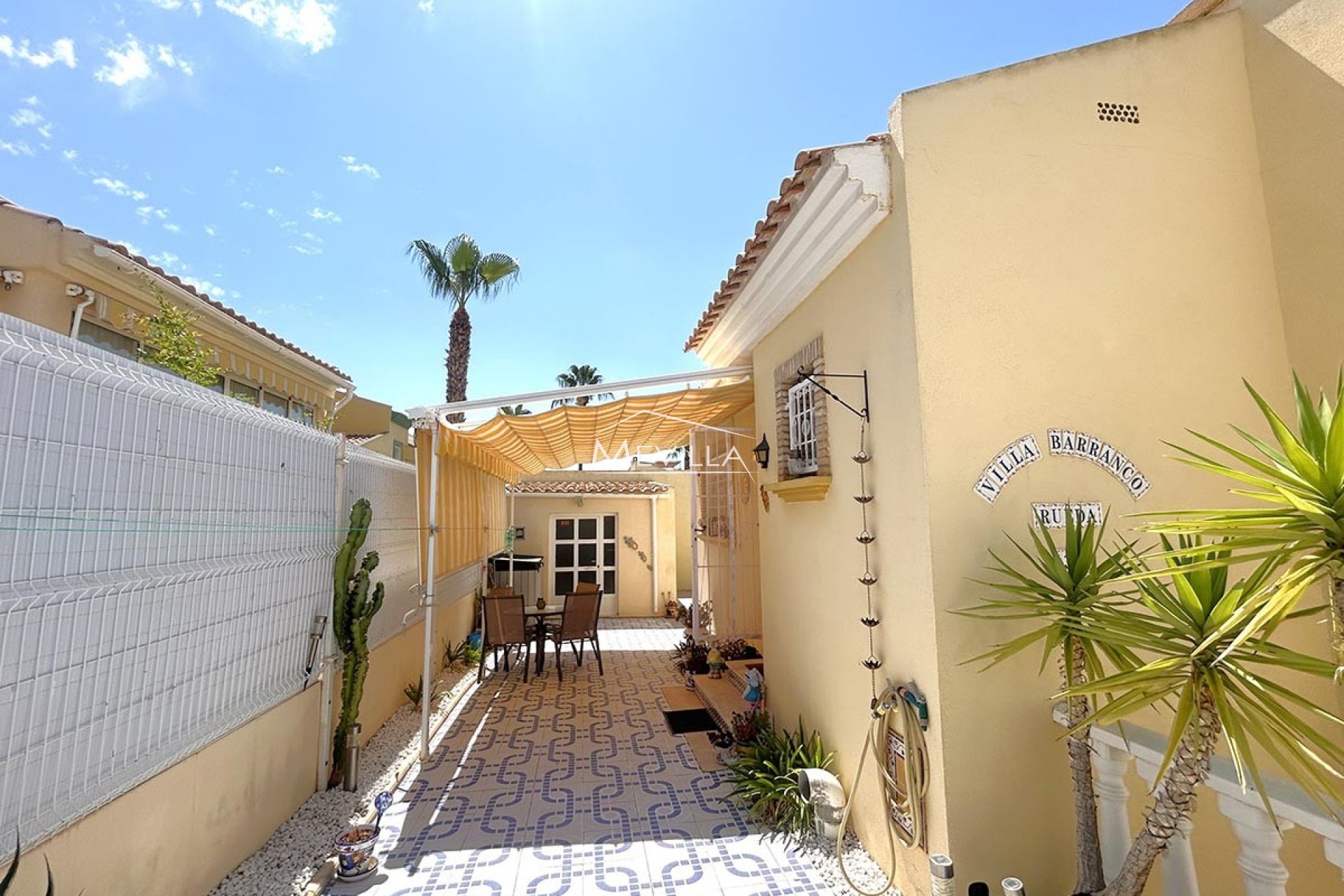 Verkäufe - Villa - Orihuela Costa - Playa Flamenca
