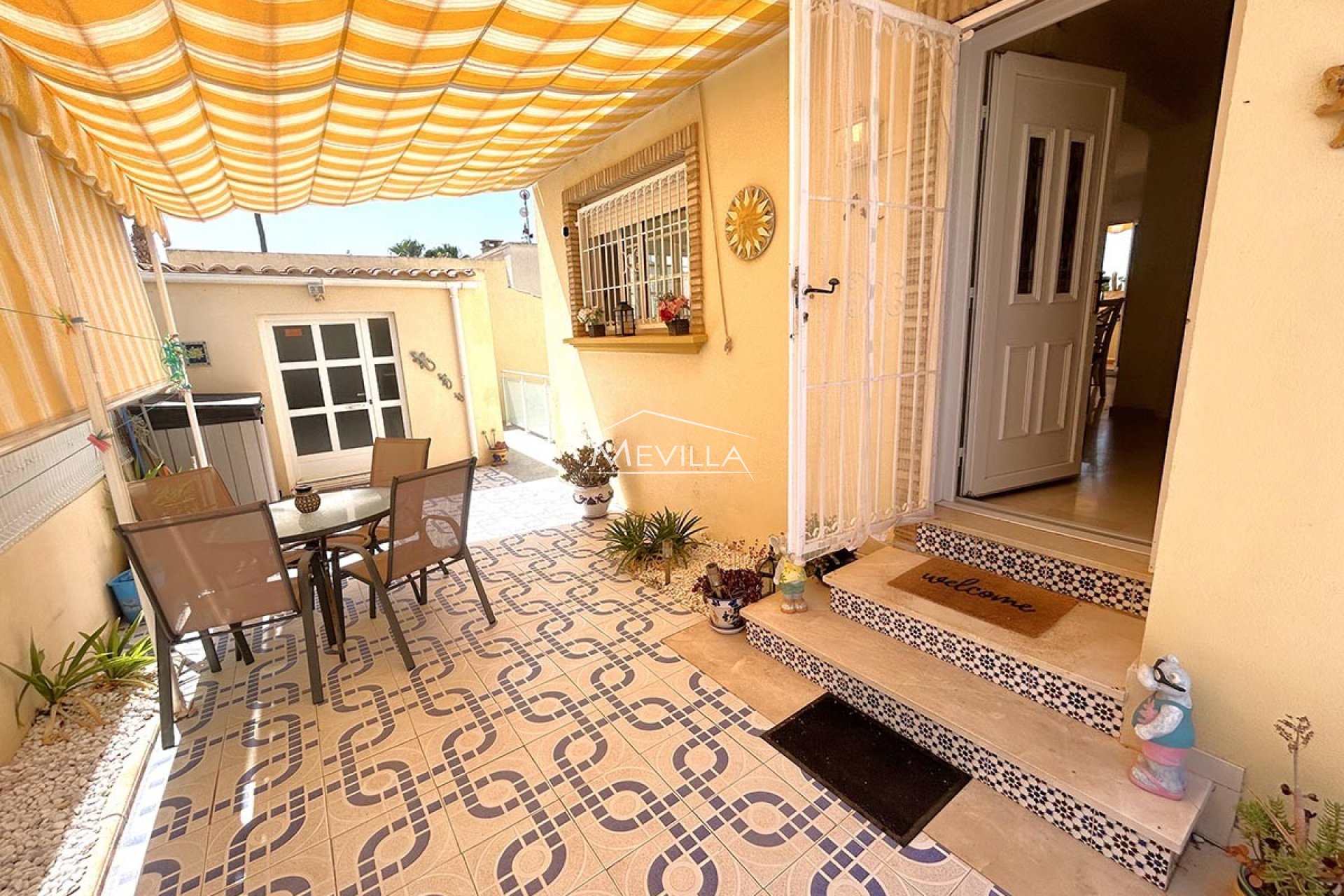 Verkäufe - Villa - Orihuela Costa - Playa Flamenca