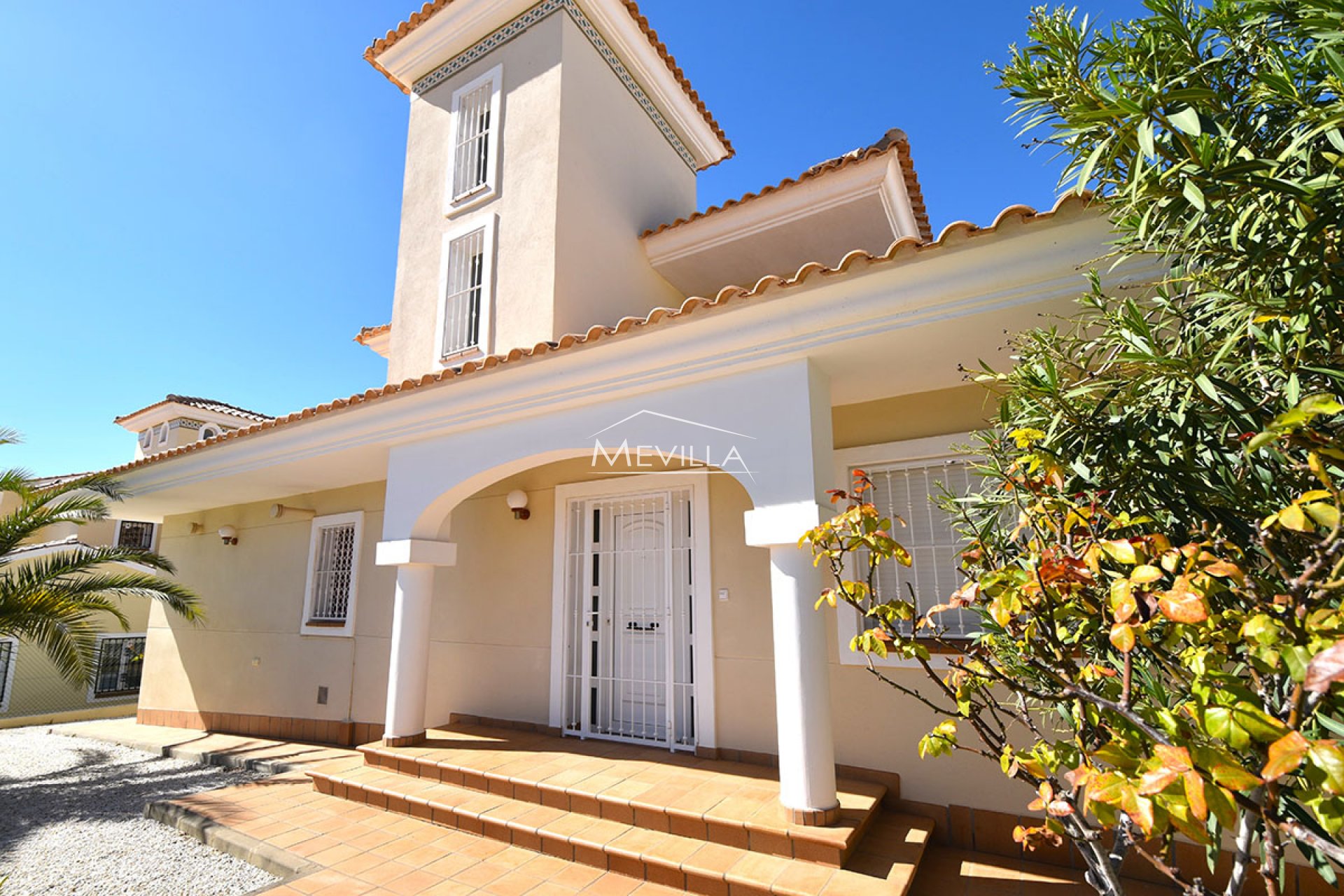 Verkäufe - Villa - Orihuela Costa - Villamartin