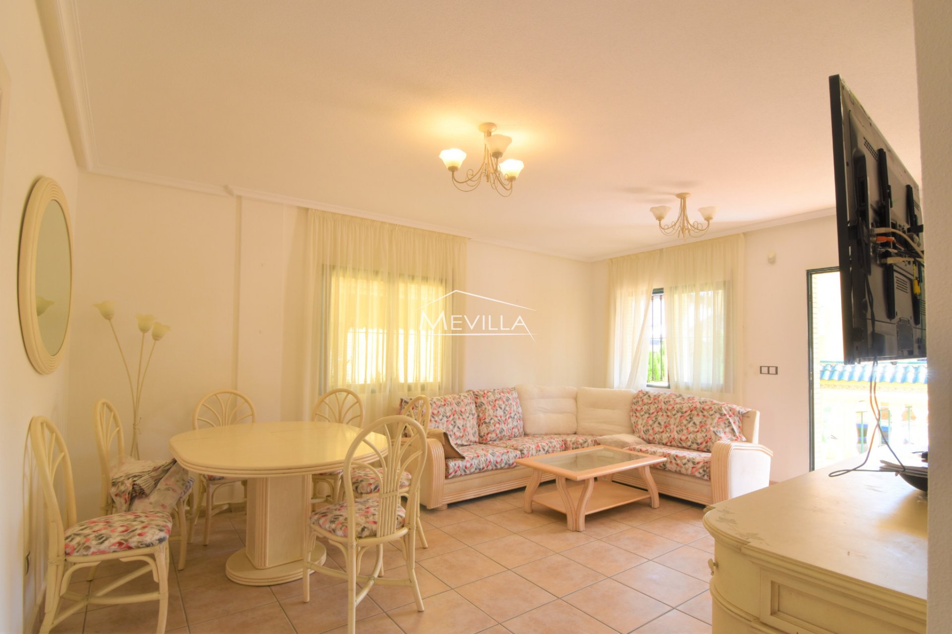 Verkäufe - Villa - Orihuela Costa - Villamartin
