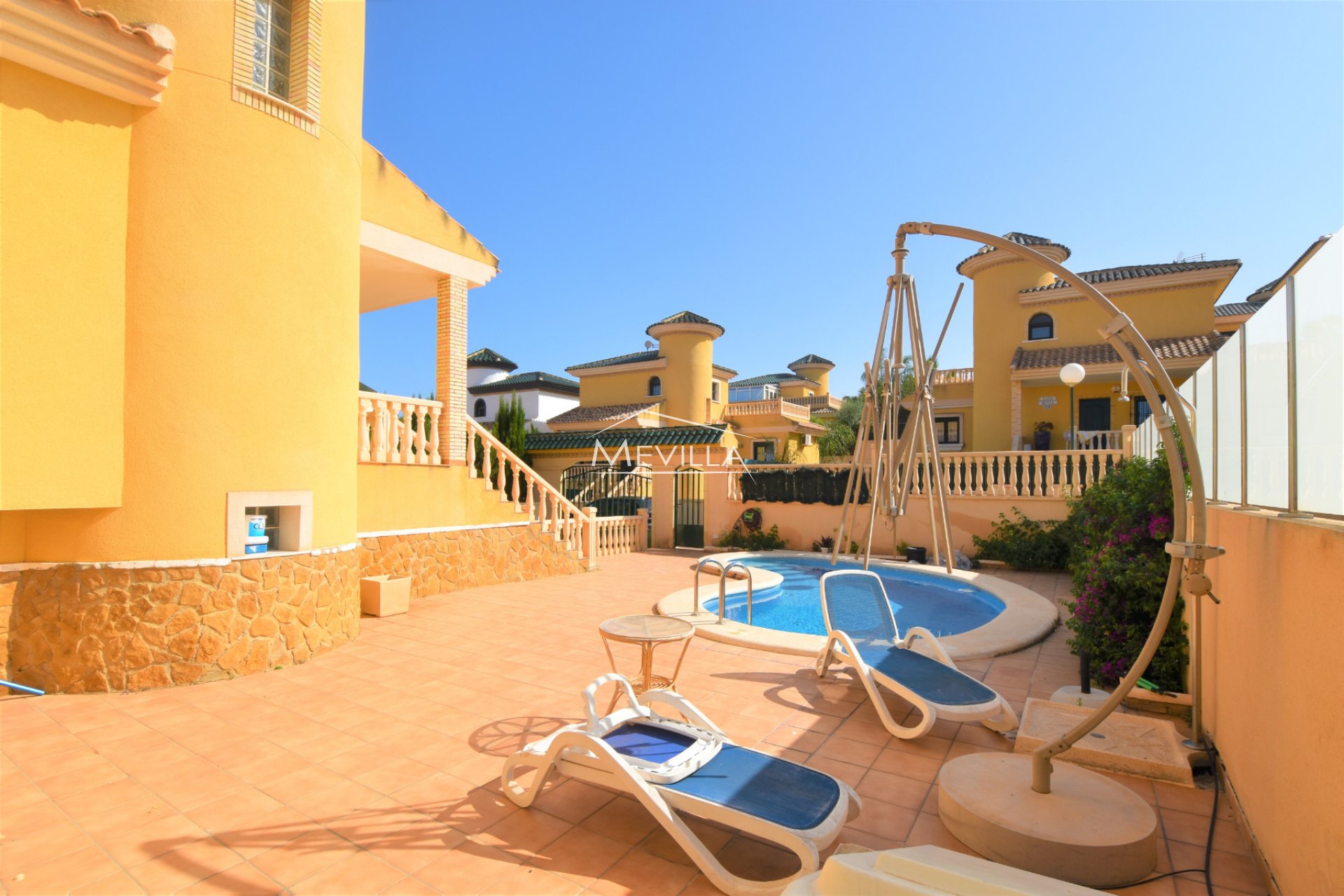 Verkäufe - Villa - Orihuela Costa - Villamartin