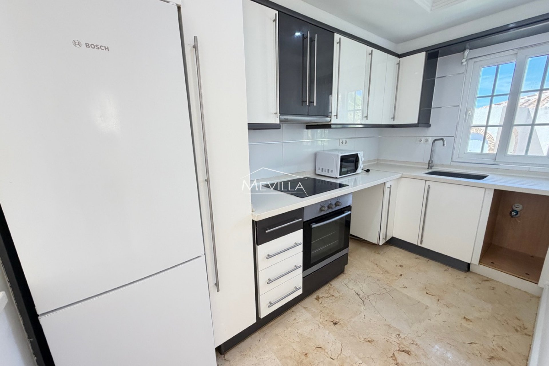 Verkäufe - Villa - Orihuela Costa - Villamartin
