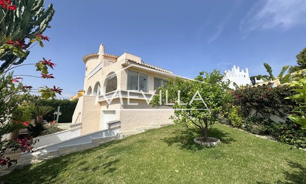 Villa - Resales - Orihuela Costa - La Zenia