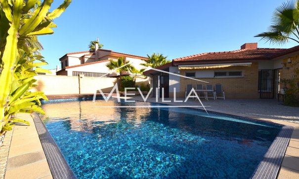 Villa - Reventes - Orihuela Costa - La Zenia
