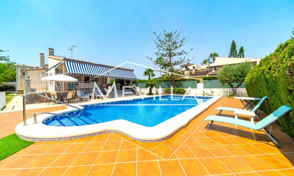 Villa - Reventes - Orihuela Costa - La Zenia