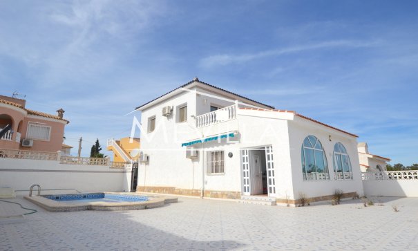 Villa - Reventes - Orihuela Costa - Villamartin