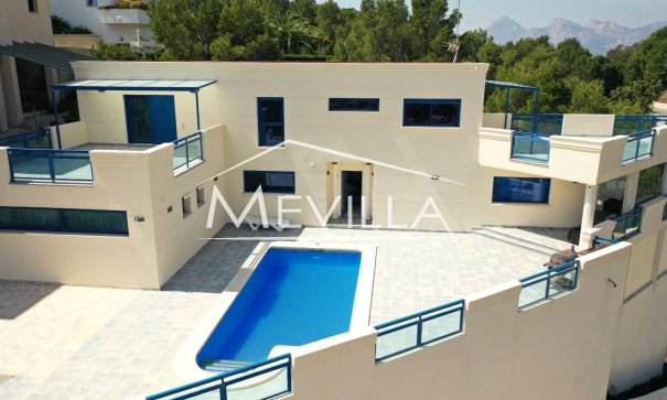 Villa - Wederverkoop - Altea - AL1077