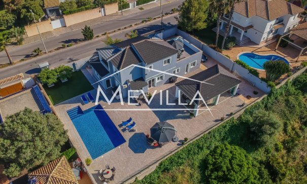 Villa - Wederverkoop - Orihuela Costa - Cabo Roig
