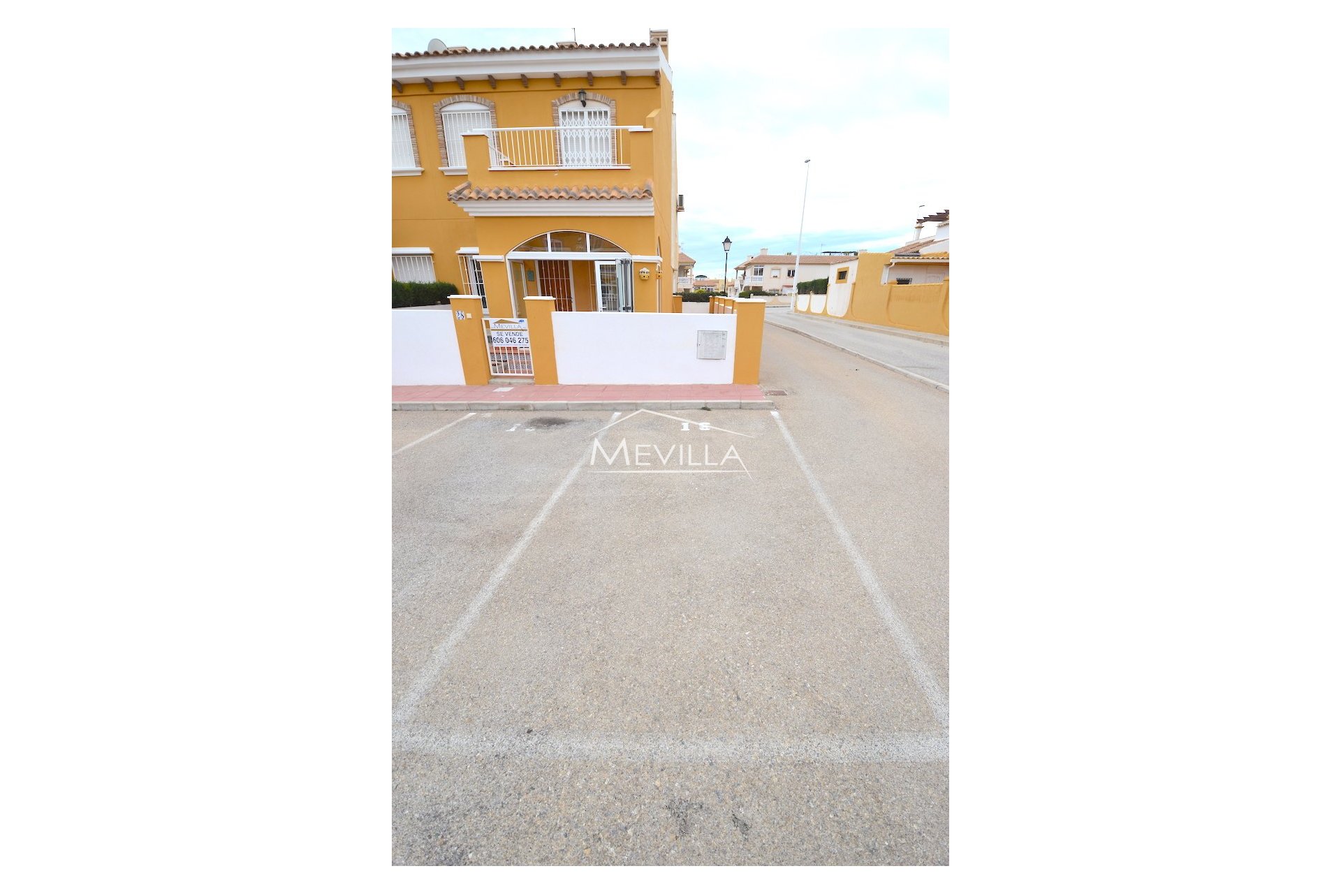 Wederverkoop -  - Orihuela Costa - La Zenia