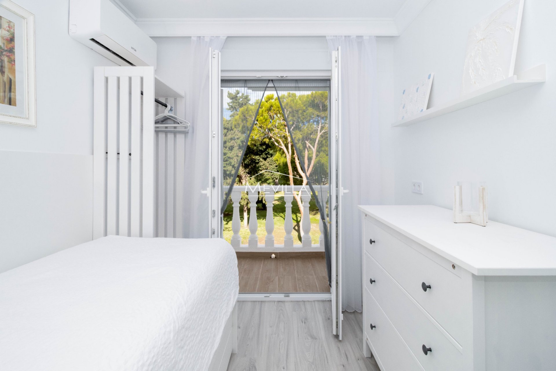 Wederverkoop -  - Orihuela Costa - La Zenia