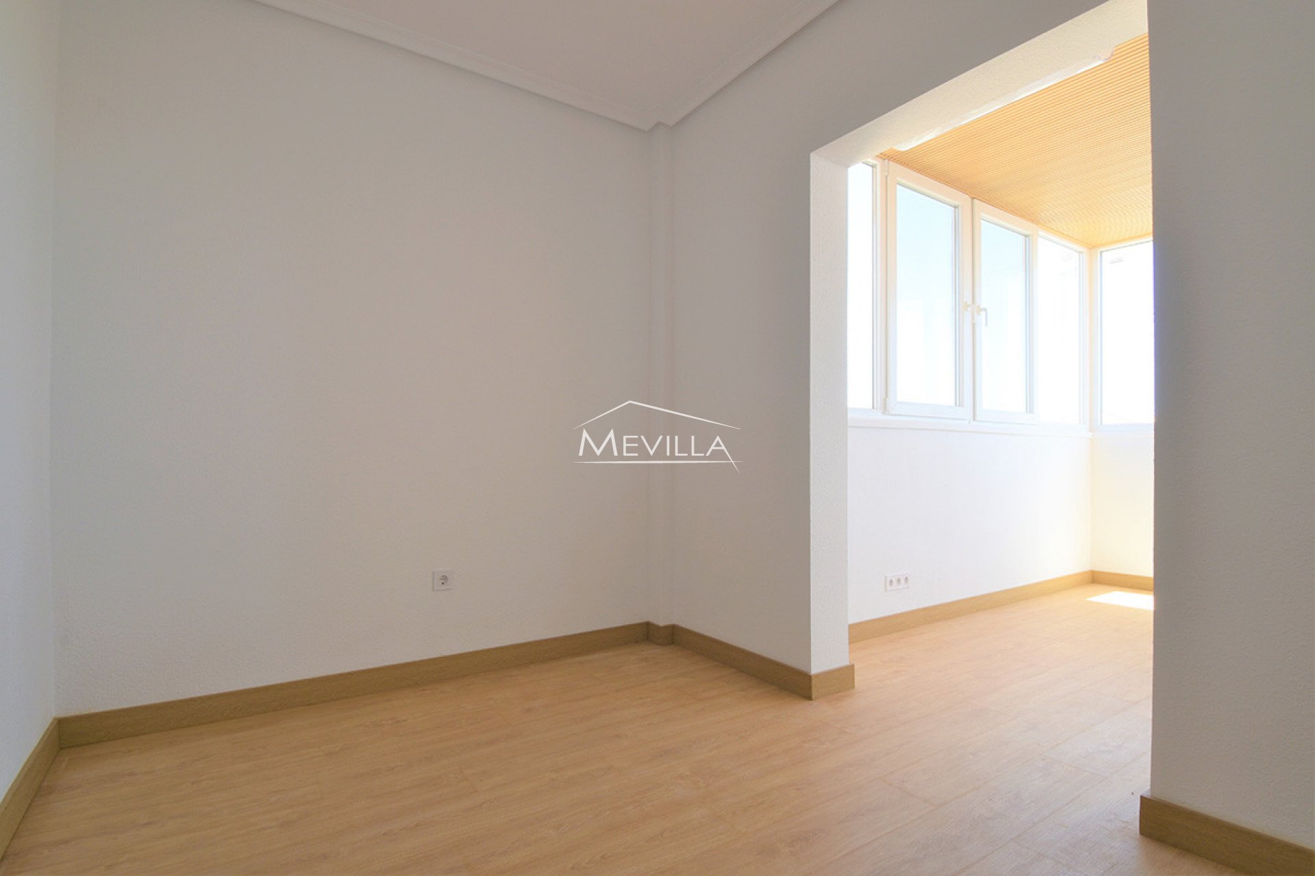 Wederverkoop -  - Orihuela Costa - La Zenia