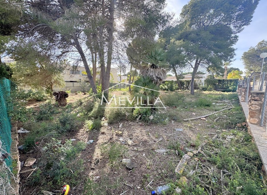 Wederverkoop - Plot - Orihuela Costa - Campoamor