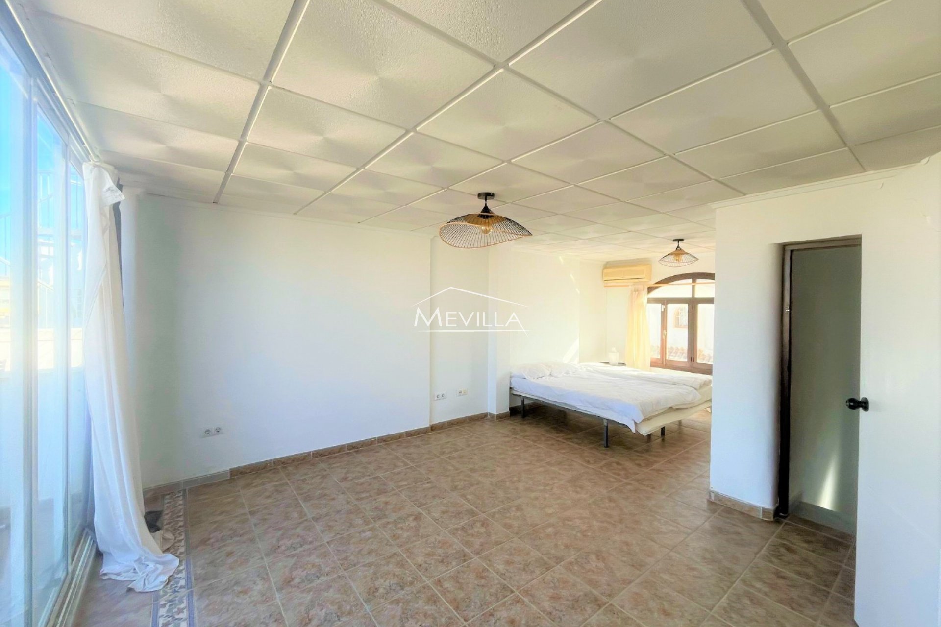 Wederverkoop -  - Torrevieja