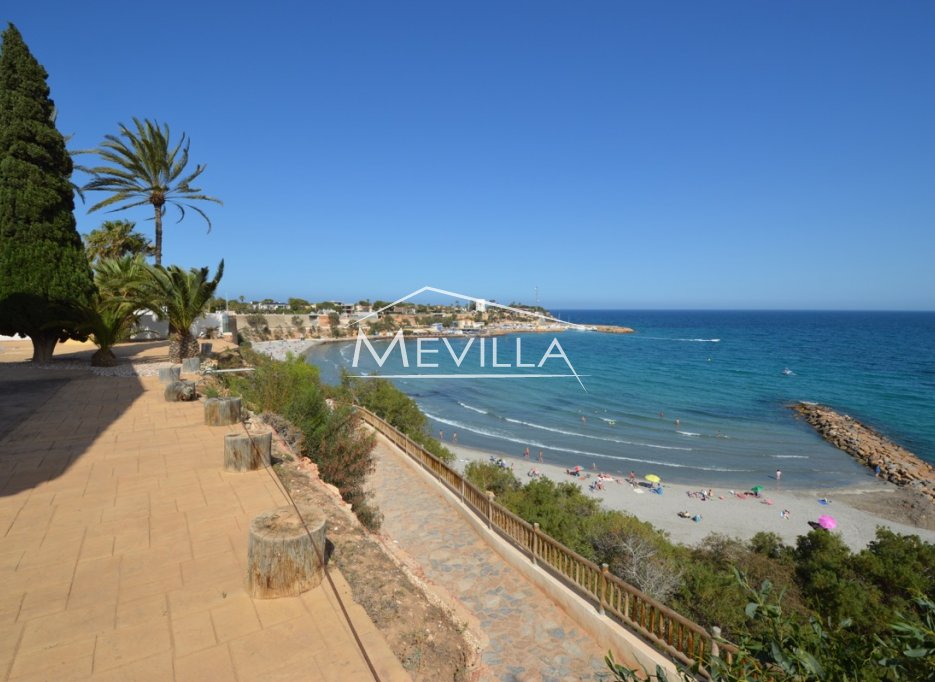 Wederverkoop - Villa - Orihuela Costa - Cabo Roig