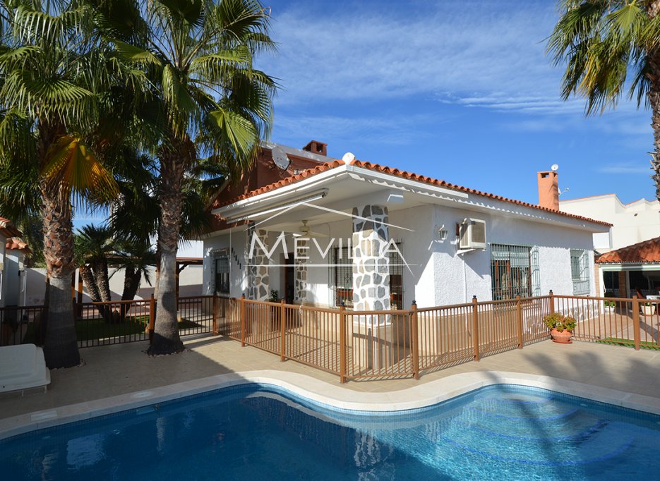 Wederverkoop - Villa - Orihuela Costa - Cabo Roig