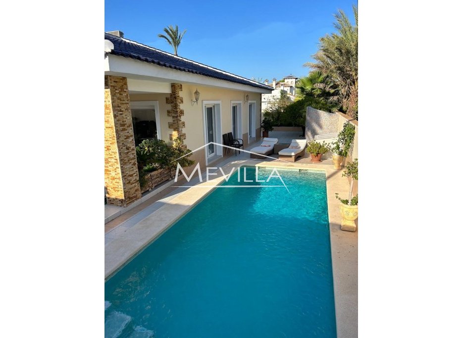 Wederverkoop - Villa - Orihuela Costa - Cabo Roig