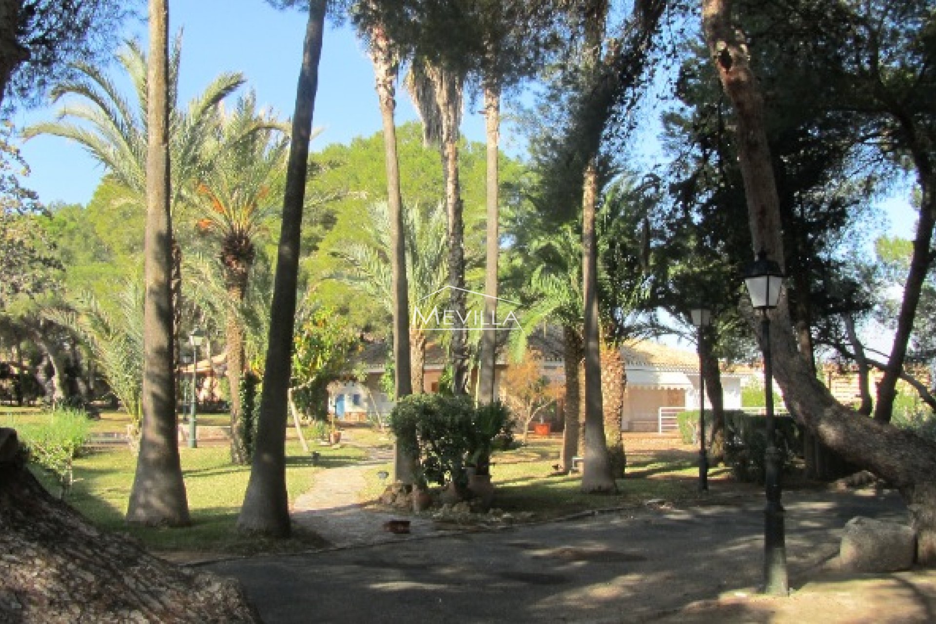 Wederverkoop - Villa - Orihuela Costa - Campoamor