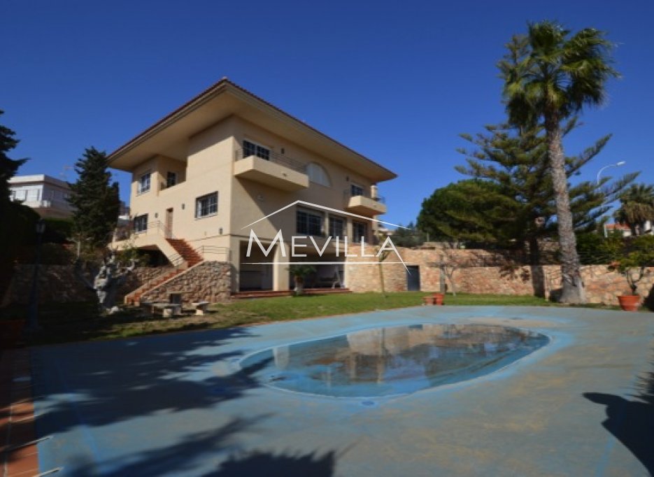 Wederverkoop - Villa - Orihuela Costa - Campoamor