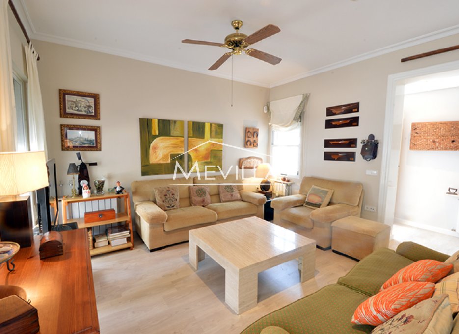 Wederverkoop - Villa - Orihuela Costa - Campoamor