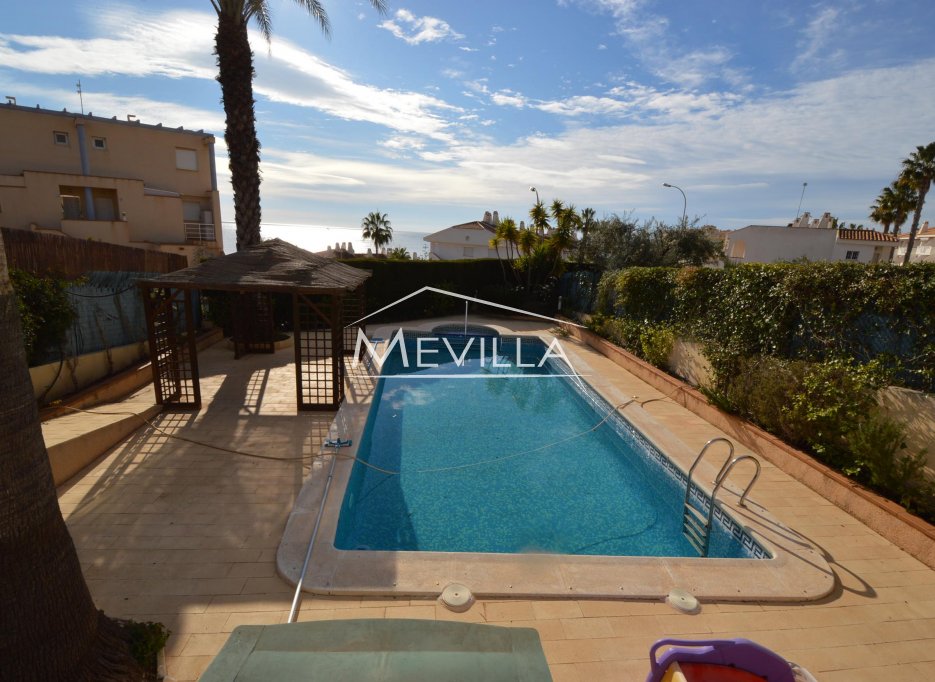Wederverkoop - Villa - Orihuela Costa - Campoamor