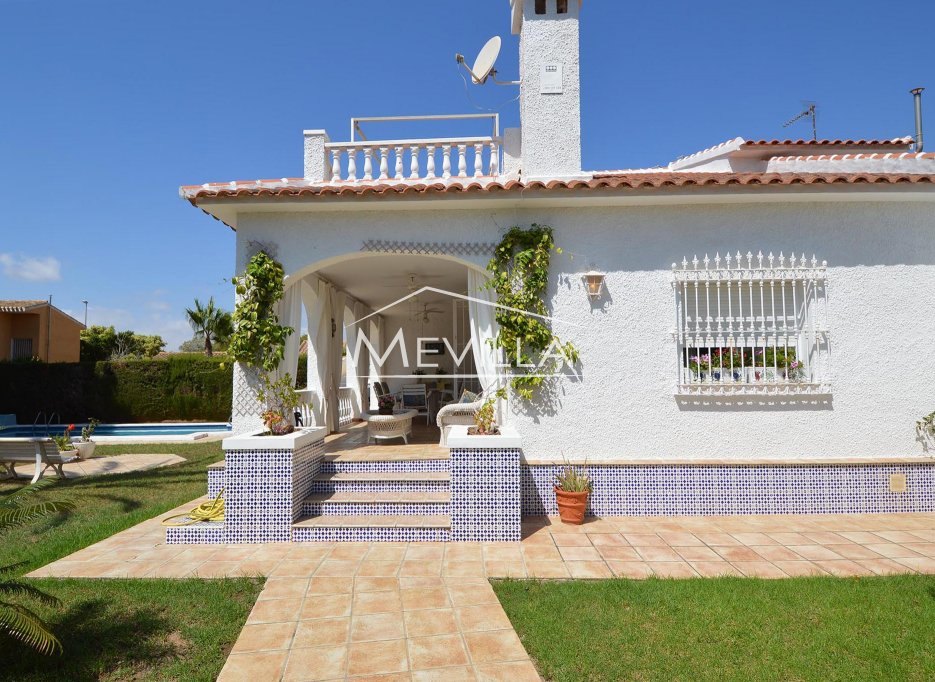 Wederverkoop - Villa - Orihuela Costa - Campoamor