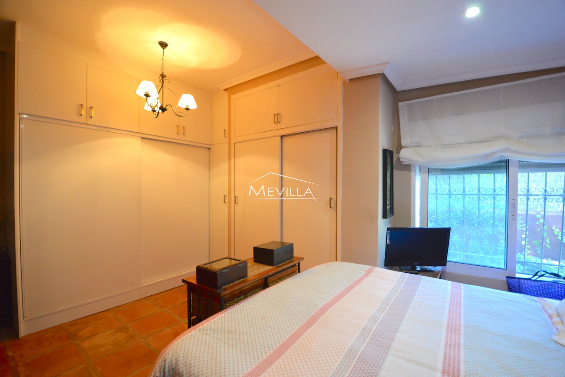 Wederverkoop - Villa - Orihuela Costa - Campoamor