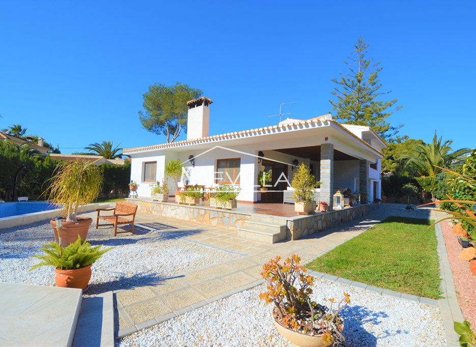 Wederverkoop - Villa - Orihuela Costa - Campoamor