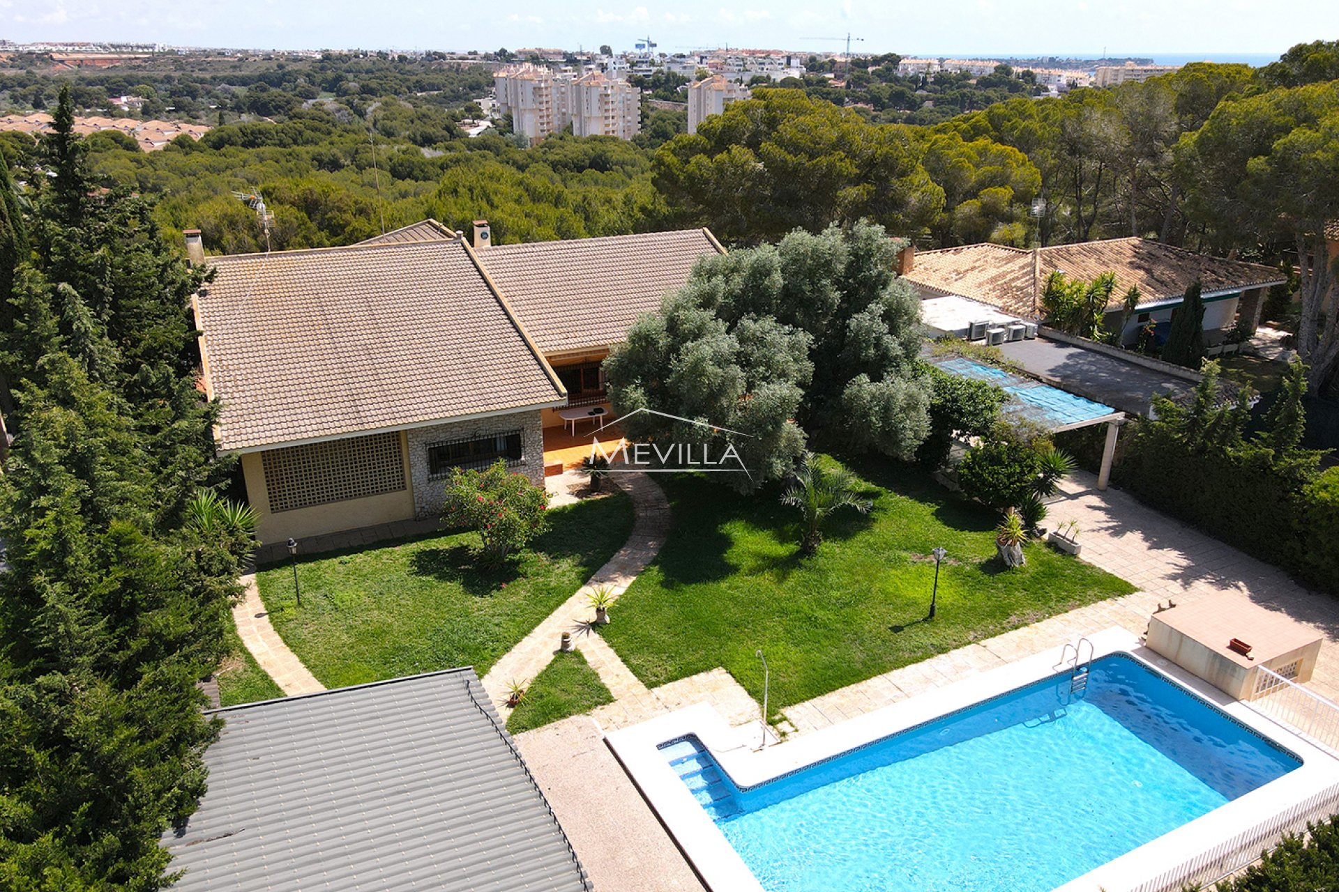 Wederverkoop - Villa - Orihuela Costa - Campoamor