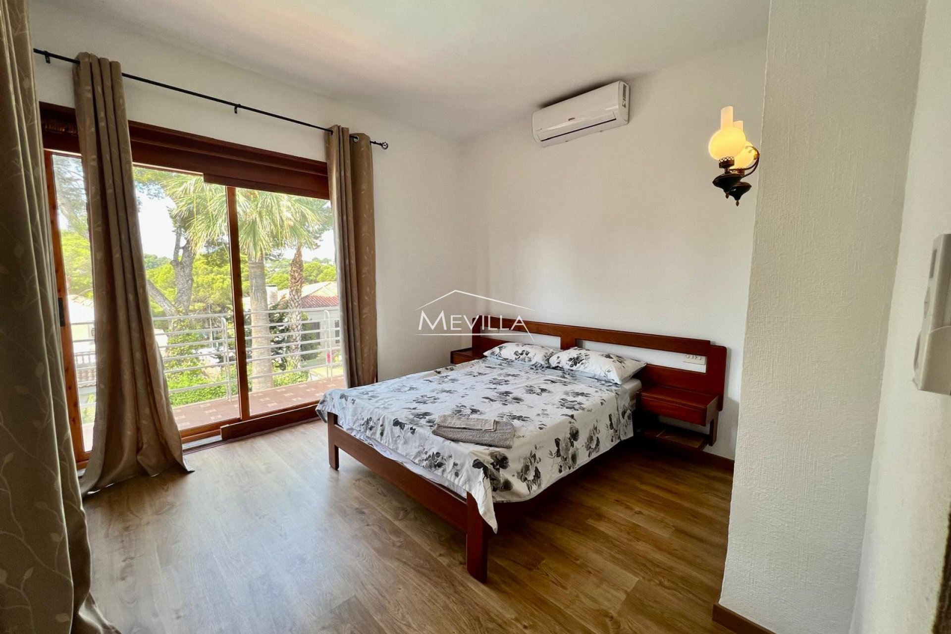 Wederverkoop - Villa - Orihuela Costa - Campoamor