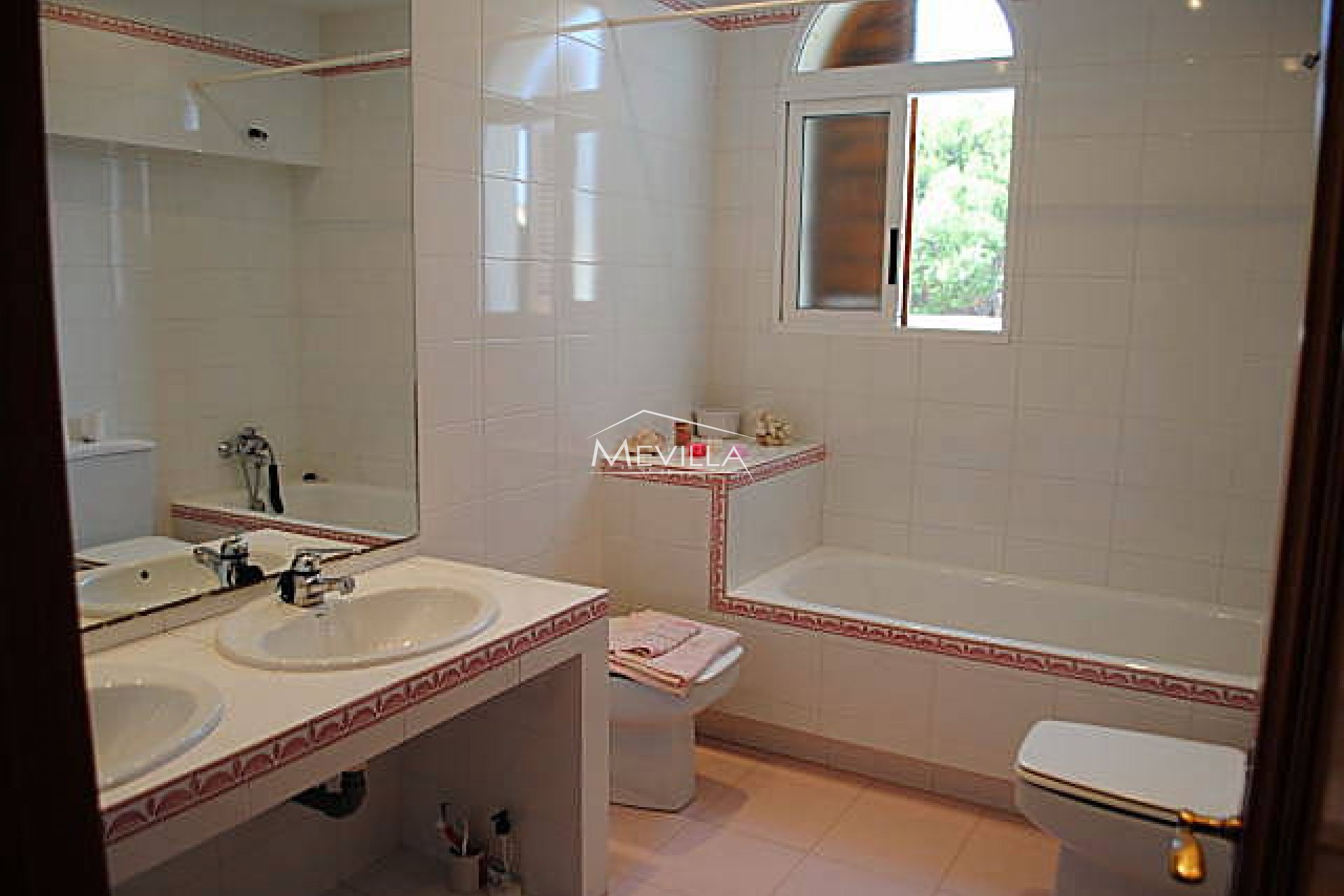 Wederverkoop - Villa - Orihuela Costa - Campoamor