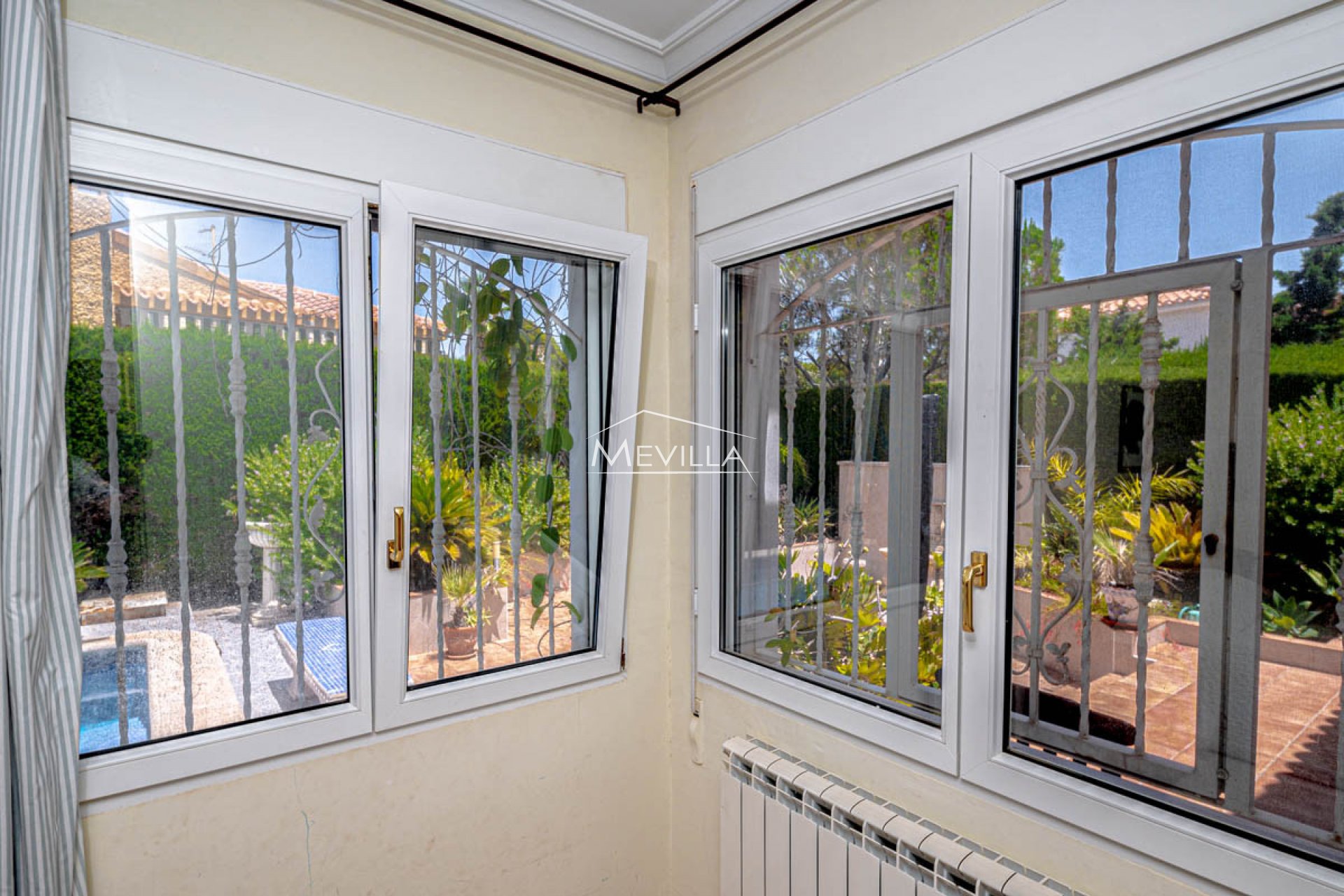 Wederverkoop - Villa - Orihuela Costa - Campoamor