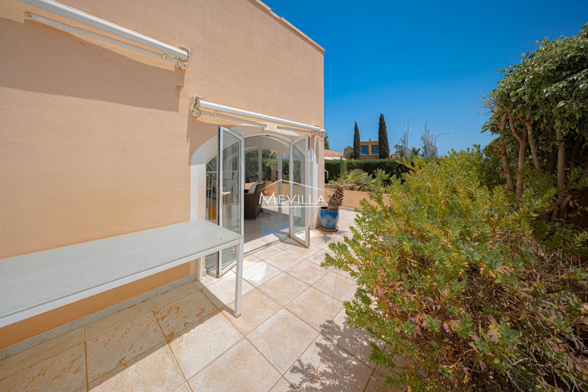 Wederverkoop - Villa - Orihuela Costa - Campoamor