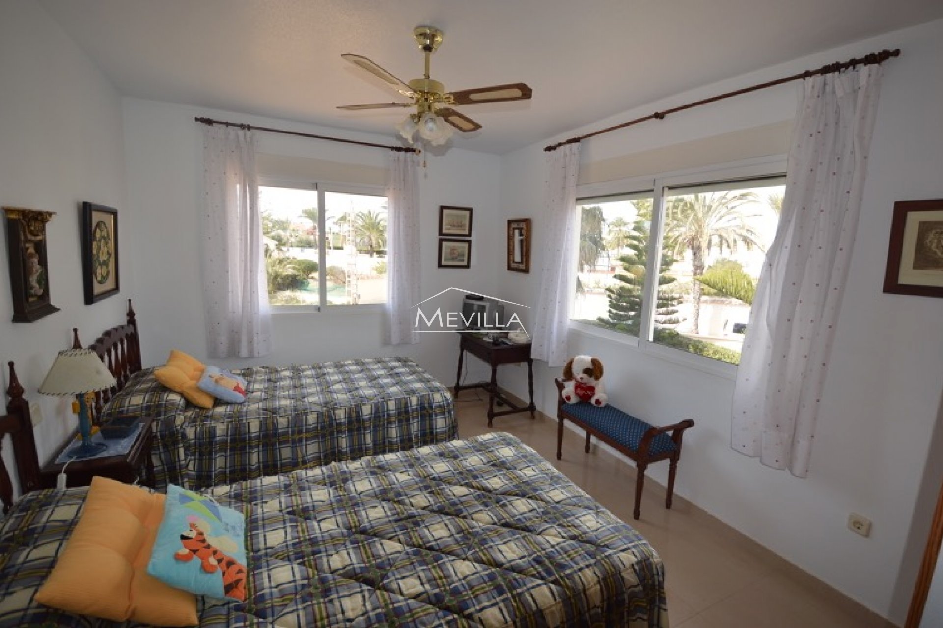 Wederverkoop - Villa - Orihuela Costa - La Zenia