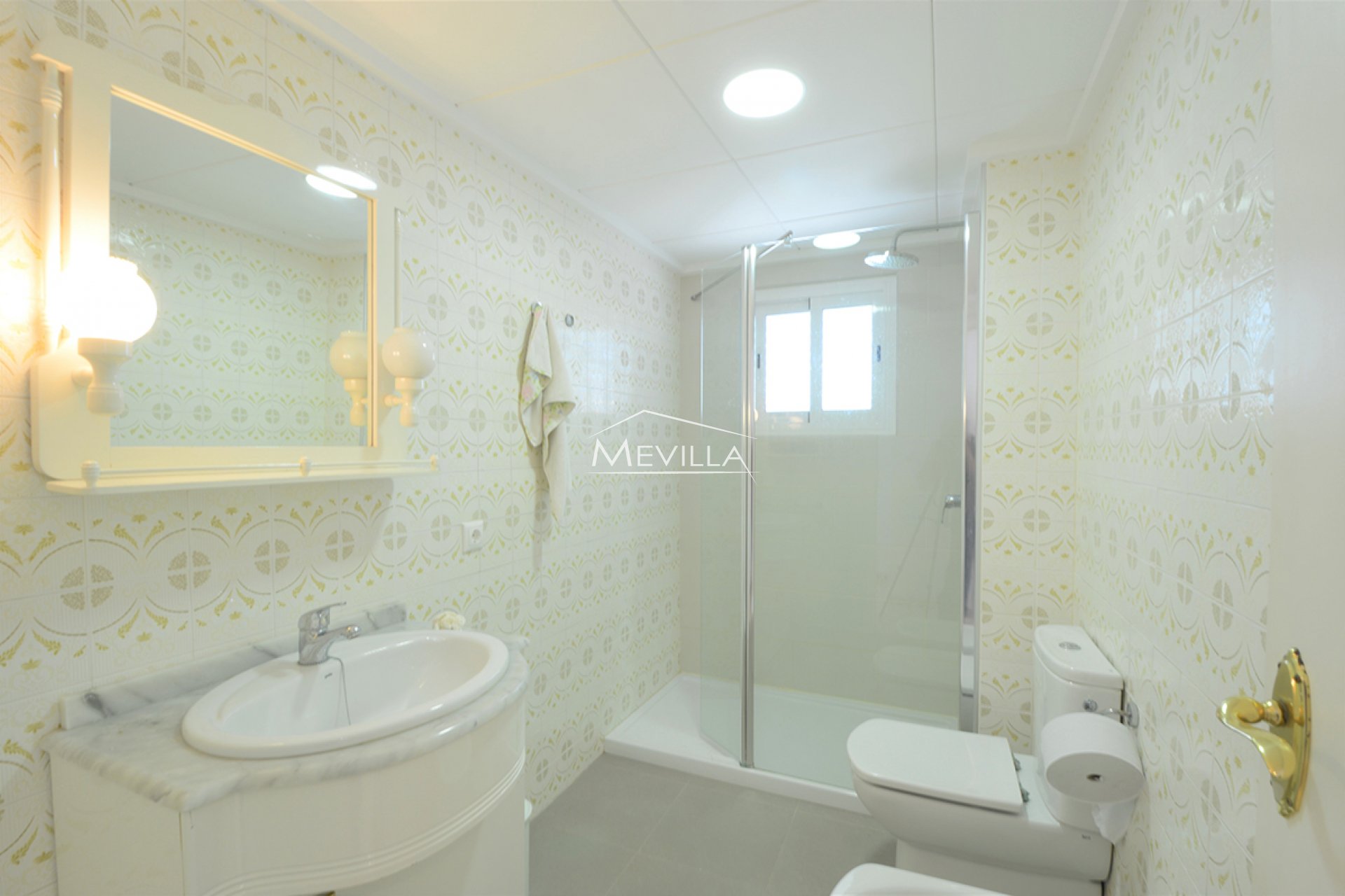 Wederverkoop - Villa - Orihuela Costa - La Zenia