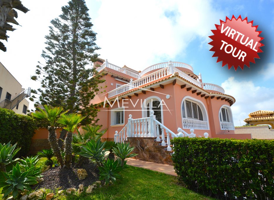 Wederverkoop - Villa - Orihuela Costa - La Zenia