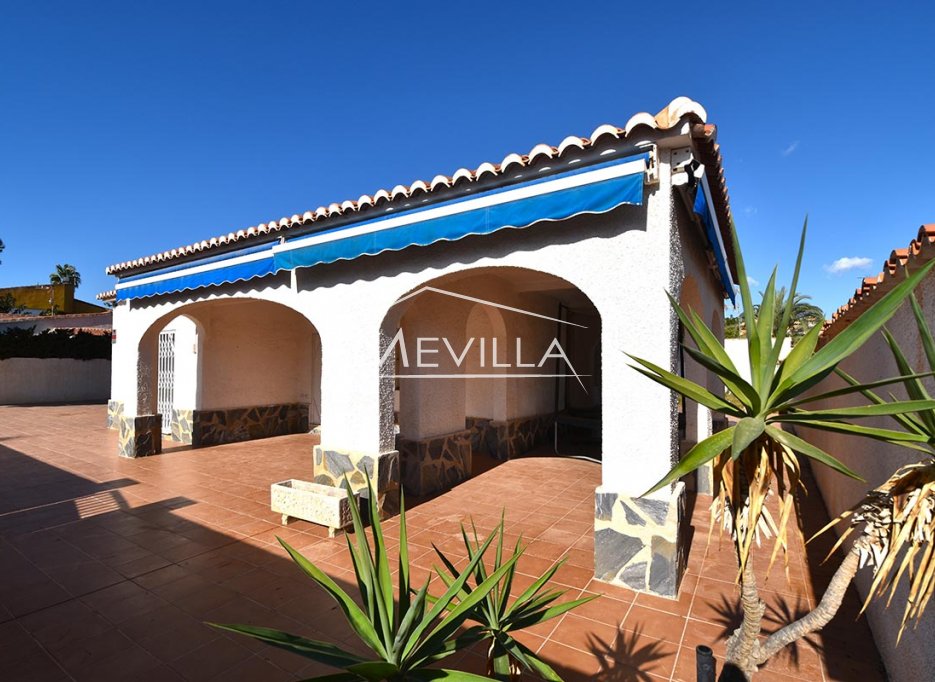 Wederverkoop - Villa - Orihuela Costa - La Zenia