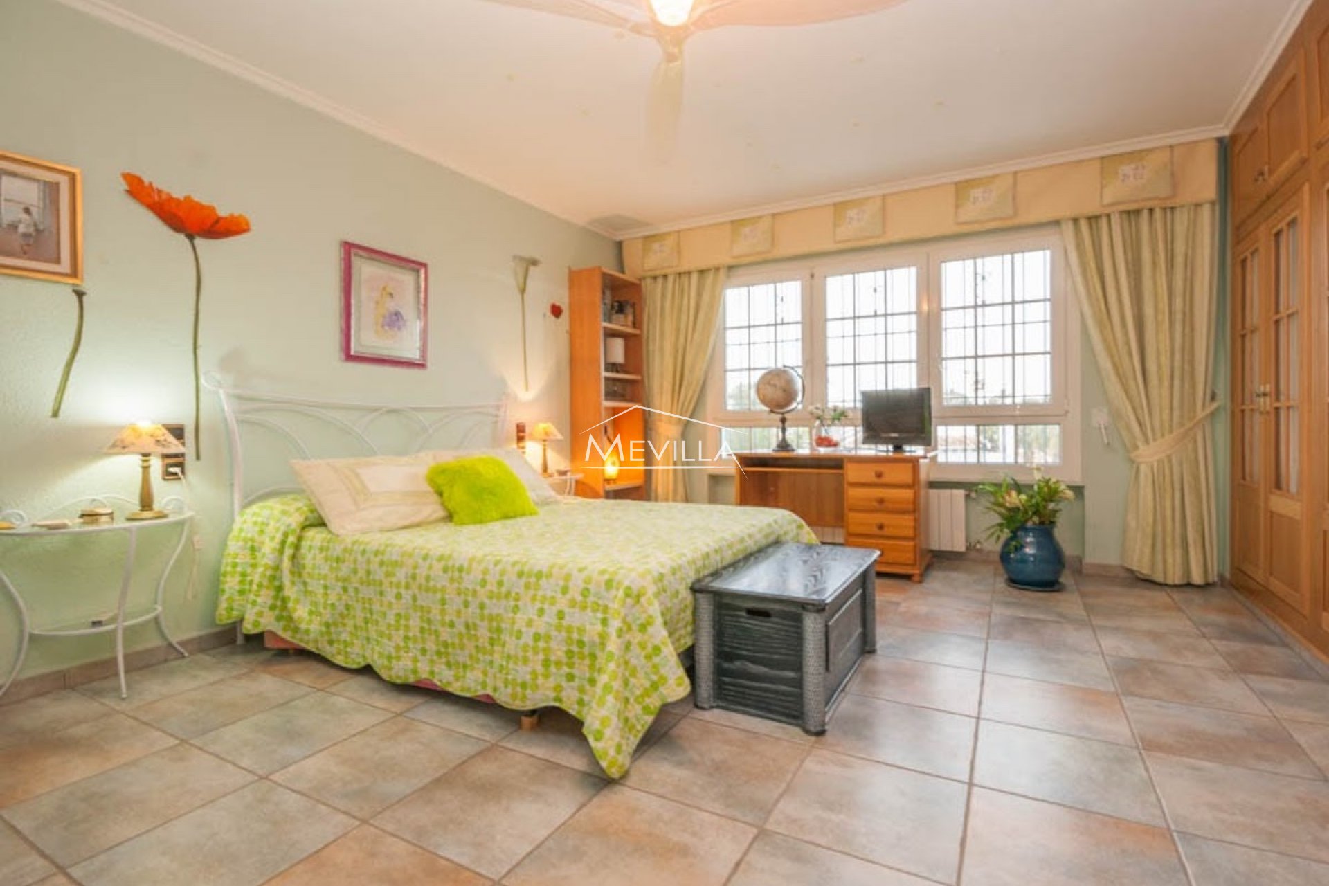 Wederverkoop - Villa - Orihuela Costa - La Zenia