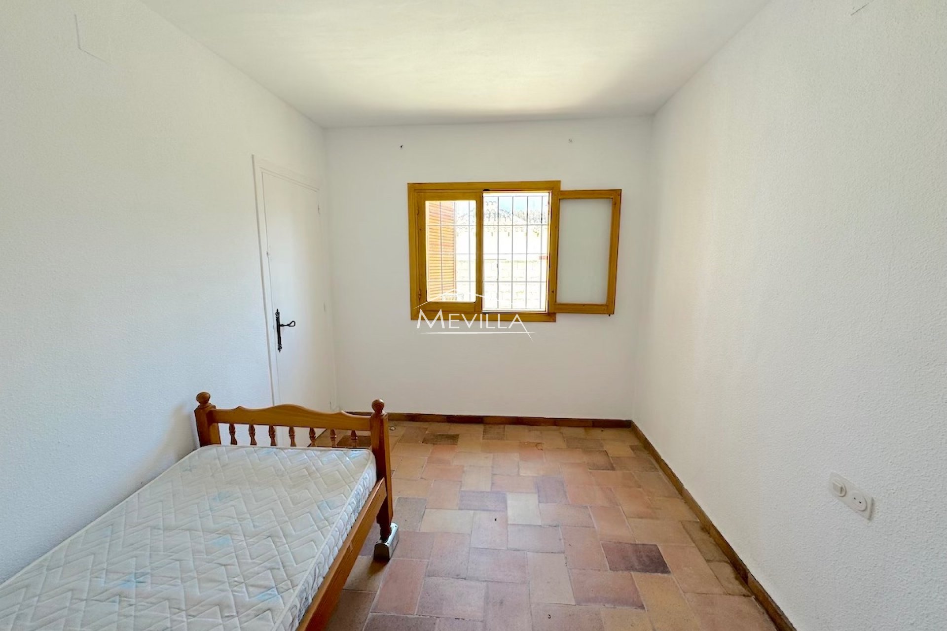 Wederverkoop - Villa - Orihuela Costa - La Zenia